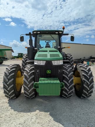 Image of John Deere 8345R equipment image 3