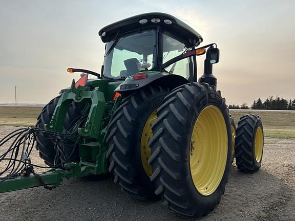 Image of John Deere 8345R equipment image 3