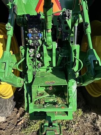 Image of John Deere 8345R equipment image 4