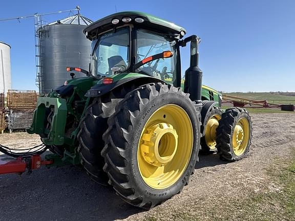 Image of John Deere 8345R equipment image 4