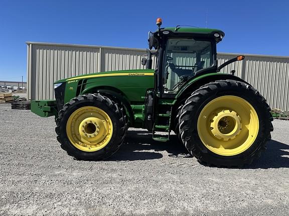 Image of John Deere 8345R equipment image 1