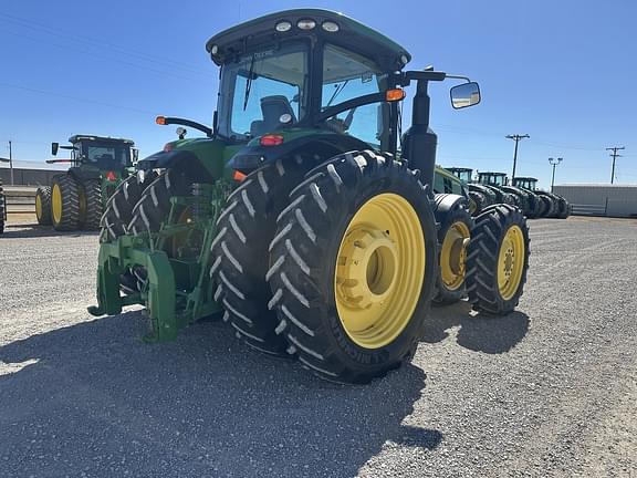 Image of John Deere 8345R equipment image 4