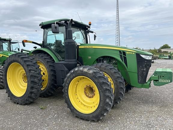 Image of John Deere 8345R equipment image 1