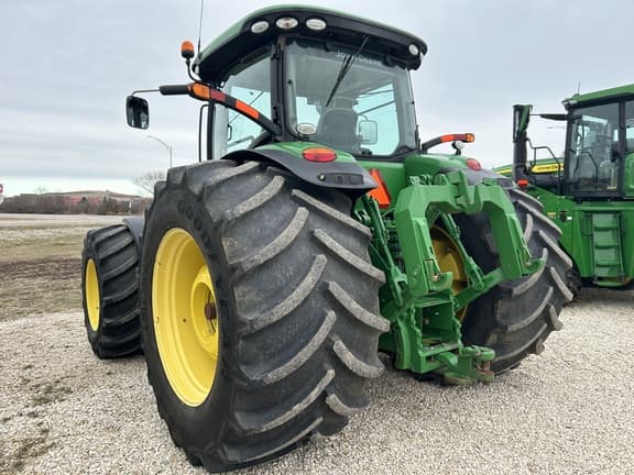 Image of John Deere 8345R equipment image 3