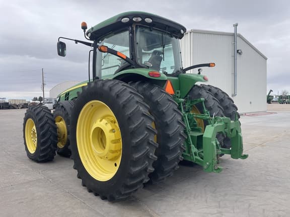 Image of John Deere 8345R equipment image 2