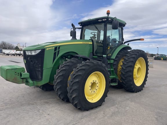 2014 John Deere 8345R Equipment Image0