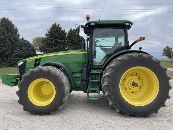 Image of John Deere 8345R equipment image 3