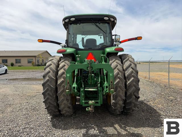 Image of John Deere 8345R equipment image 4