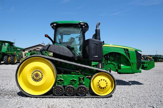 Image of John Deere 8345RT equipment image 3