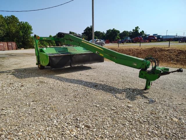 Image of John Deere 835 MoCo equipment image 1