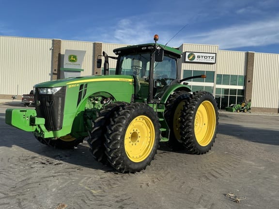 2014 John Deere 8360R Equipment Image0