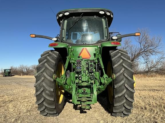 Image of John Deere 8360R equipment image 3