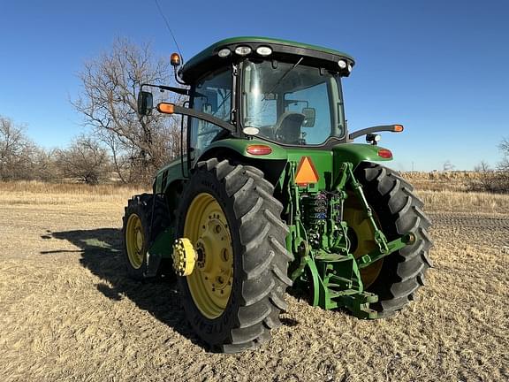 Image of John Deere 8360R equipment image 2