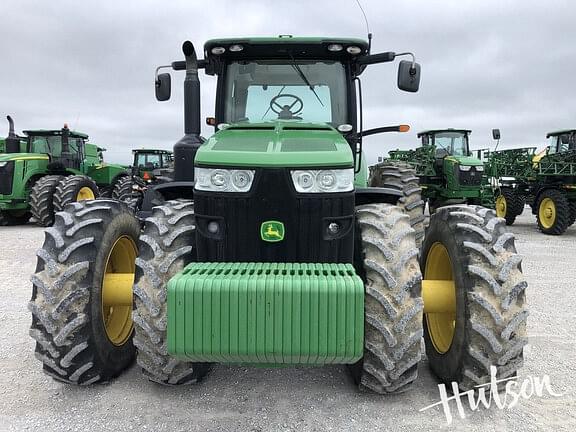 Image of John Deere 8360R equipment image 4