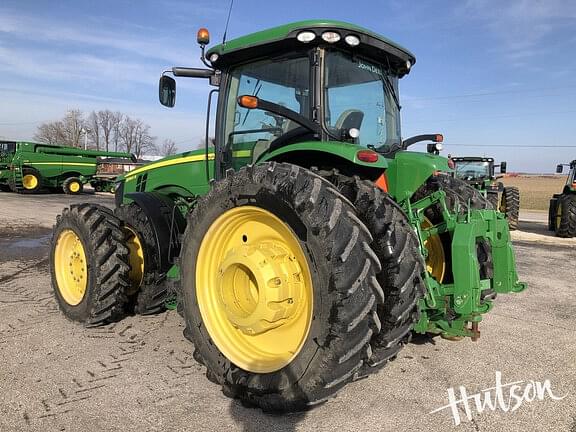 Image of John Deere 8360R equipment image 3