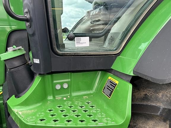 Image of John Deere 8360R equipment image 3