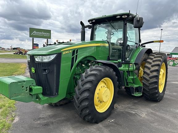 Image of John Deere 8360R Primary image