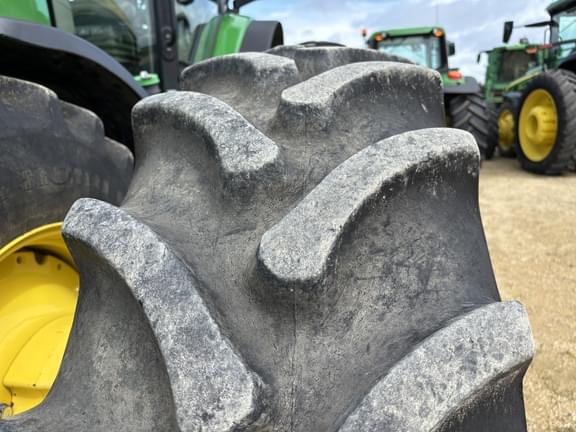 Image of John Deere 8360R equipment image 3
