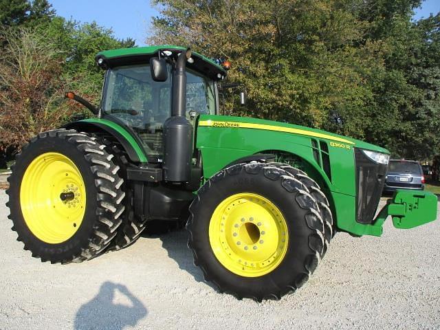 Image of John Deere 8360R equipment image 1