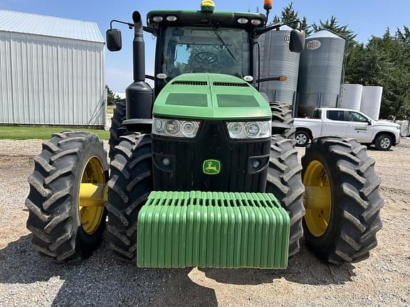 Image of John Deere 8360R equipment image 3