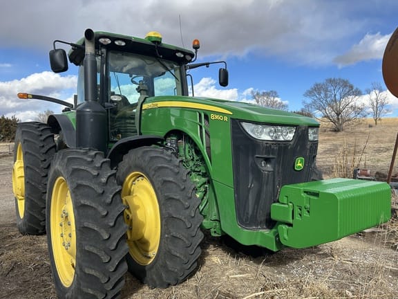 2014 John Deere 8360R Equipment Image0