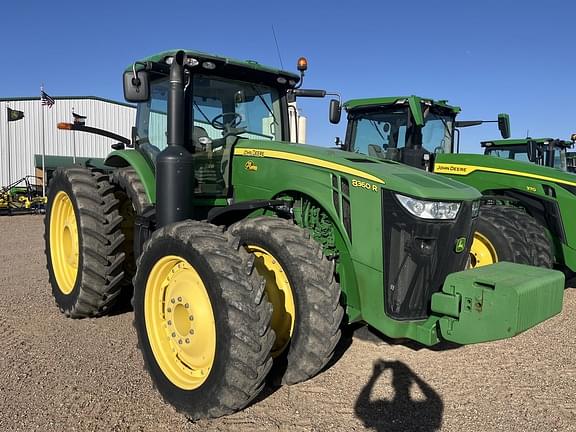 Image of John Deere 8360R Primary image