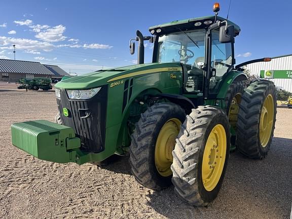 Image of John Deere 8360R equipment image 2