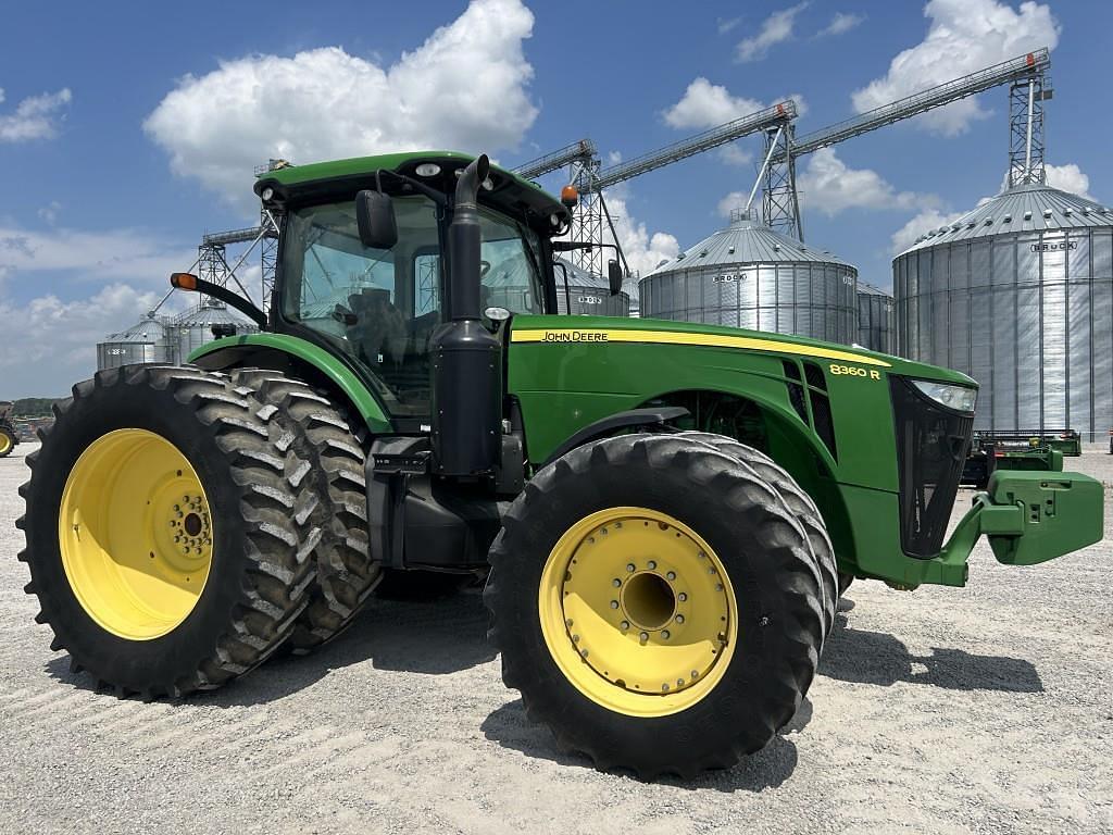 Image of John Deere 8360R Primary image