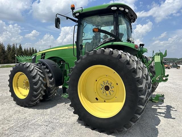 Image of John Deere 8360R equipment image 4
