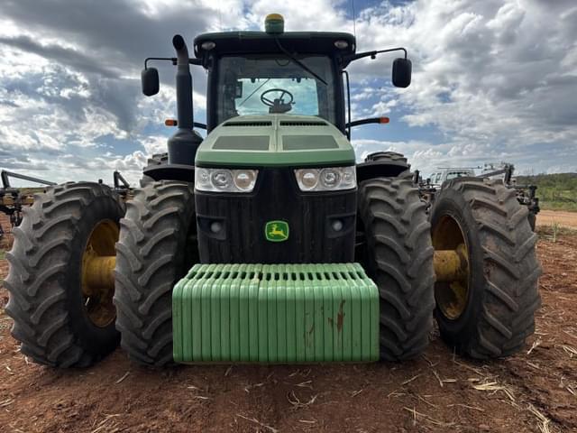 Image of John Deere 8360R equipment image 2
