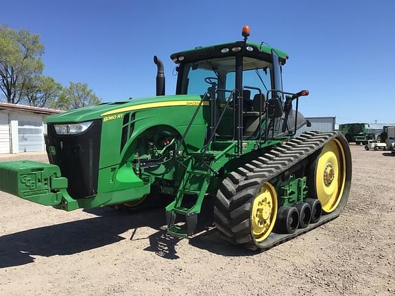 Image of John Deere 8360RT equipment image 2