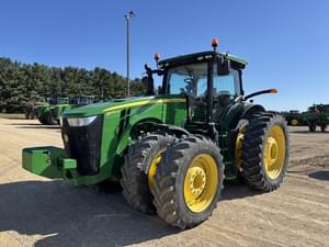 2014 John Deere 8370R Image
