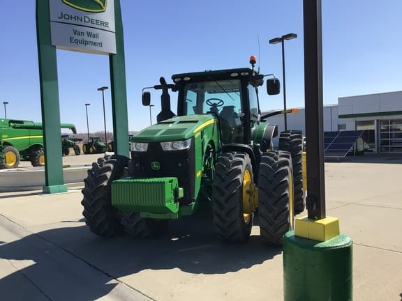 Main image John Deere 8370R