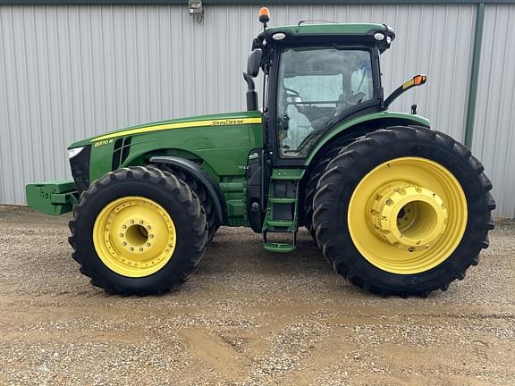 Image of John Deere 8370R Primary image