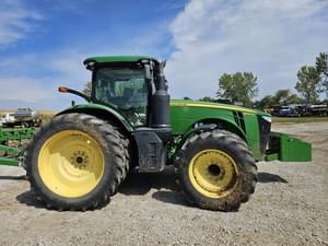 2014 John Deere 8370R Image
