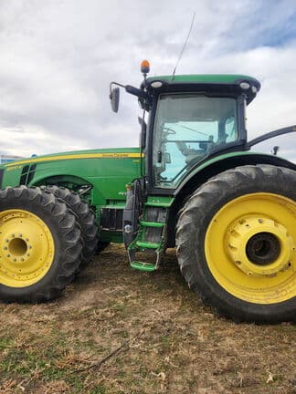 Image of John Deere 8370R Primary image