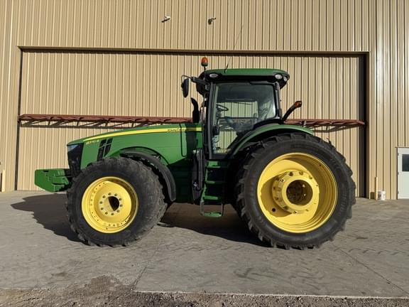 Image of John Deere 8370R Primary image