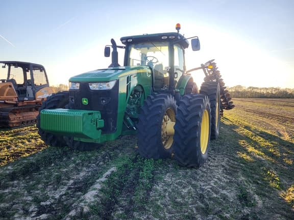 Image of John Deere 8370R Primary image