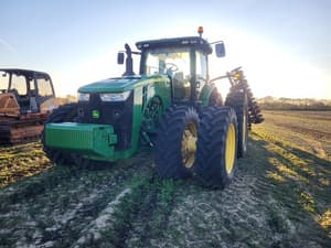 2014 John Deere 8370R Image