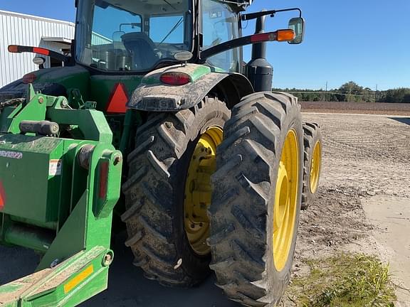 Image of John Deere 8370R equipment image 3