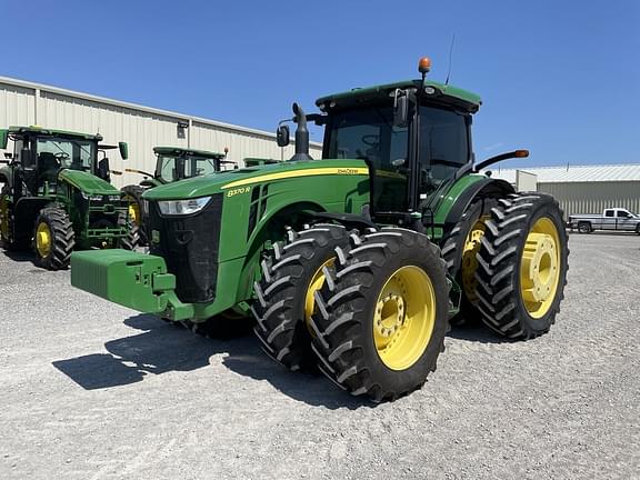 Image of John Deere 8370R Primary image