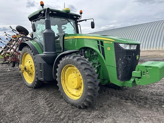 Image of John Deere 8370R Primary image