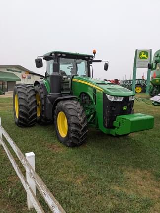 Image of John Deere 8370R Primary image
