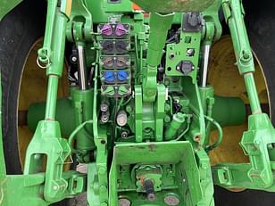 Main image John Deere 8370R 15