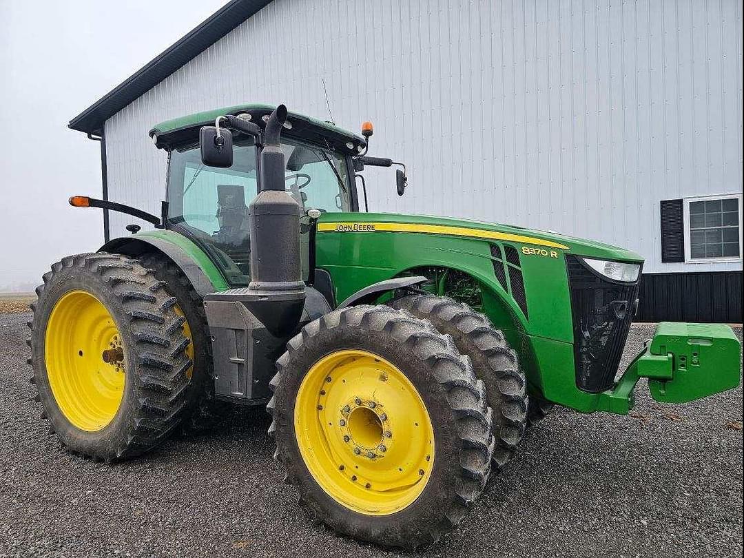 Image of John Deere 8370R Primary image