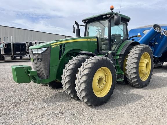 Image of John Deere 8370R Primary image