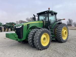 2014 John Deere 8370R Image