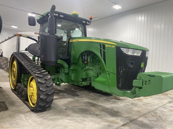 Image of John Deere 8370RT equipment image 3
