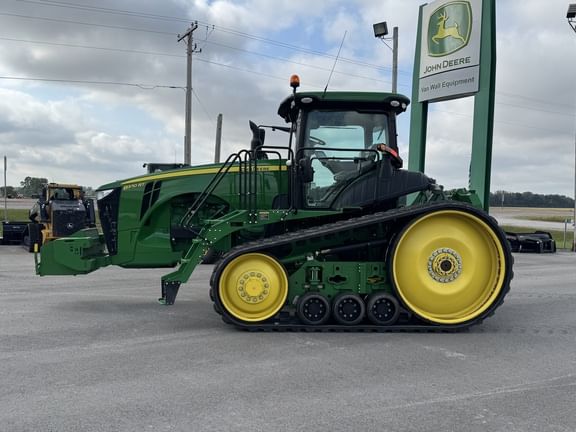 2014 John Deere 8370RT Equipment Image0