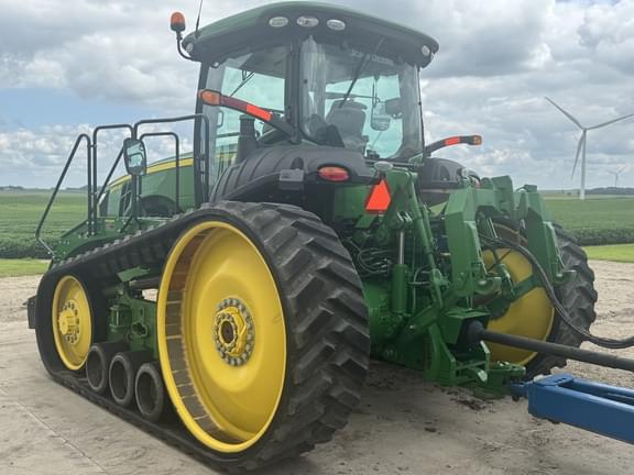Image of John Deere 8370RT equipment image 3